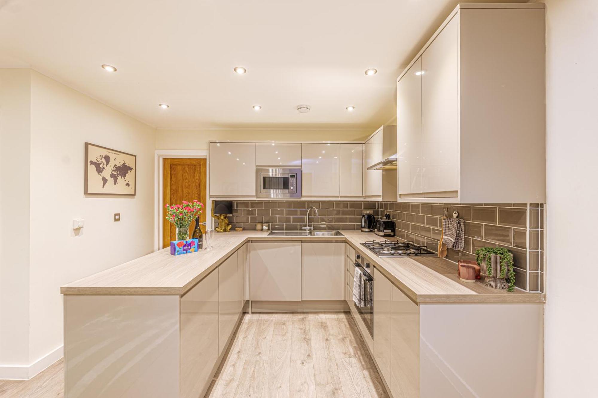 West Residence Μπρόμλεϊ Εξωτερικό φωτογραφία